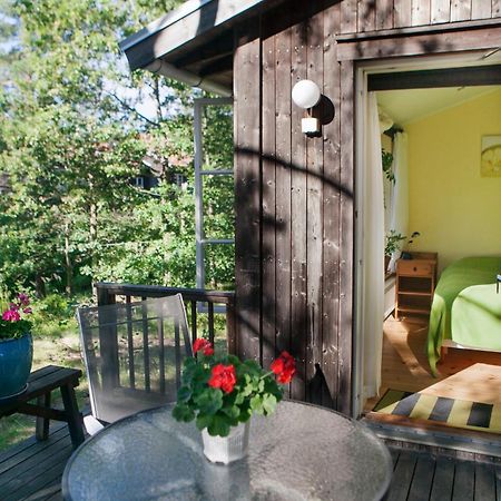 B&B Eco-Village 12 Min From City Stockholm Exterior photo